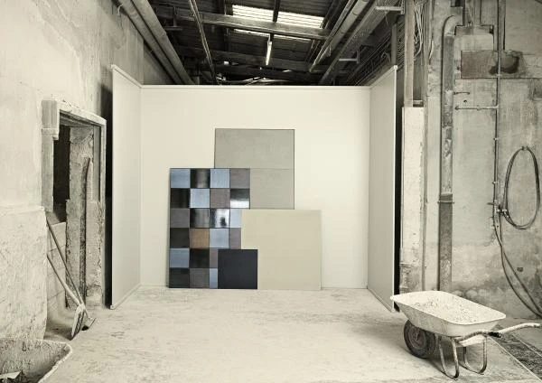 Wabisabi french blue, jade murrina, vulcano black Feinsteinzeug – Ceramic District